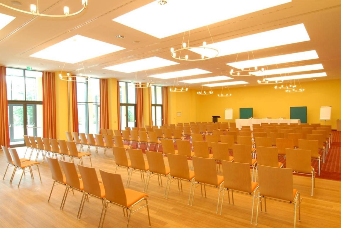 Hotel Vitalis By Amedia München Buitenkant foto